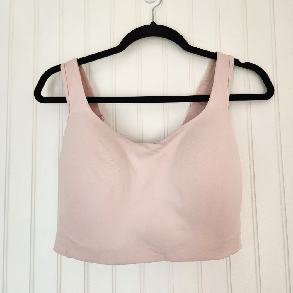 LULULEMON Pale Pink Crossback Shorts Bra Size 42DDD